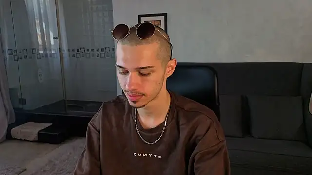 KaydenDrew online show from April 2026 06:19:01 AM