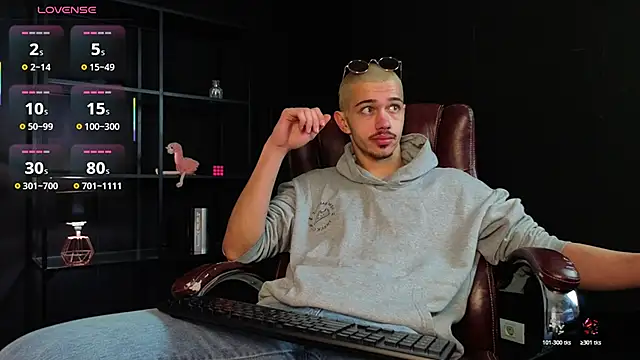 KaydenDrew online show from March 2026 05:27:02 AM