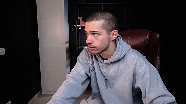 KaydenDrew online show from February 2026 05:37:01 AM