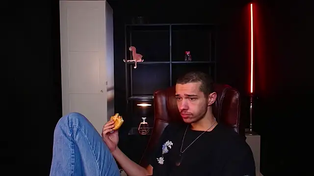 KaydenDrew online show from February 2026 05:29:01 AM