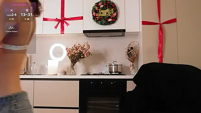 prancing girl online show from February 2026 03:39:01 AM