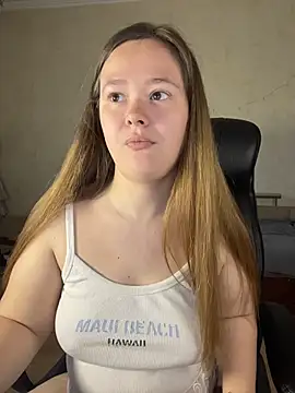 CaramelleSugarr online show from May 2026 01:45:01 PM