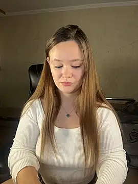 CaramelleSugarr online show from December 2025 05:27:02 PM