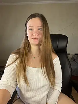 CaramelleSugarr online show from March 2026 01:04:01 PM