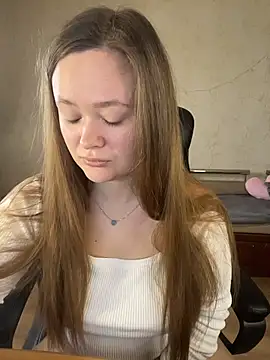 CaramelleSugarr online show from March 2026 07:45:01 AM