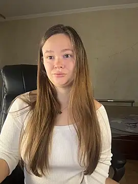 Snapshot of CaramelleSugarr chatting on December 2025 07:24:02 AM CaramelleSugarr online show from December 2025 07:24:02 AM