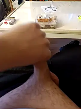 Snapshot of AlcorMad chatting on February 2026 05:55:01 PM AlcorMad online show from February 2026 05:55:01 PM