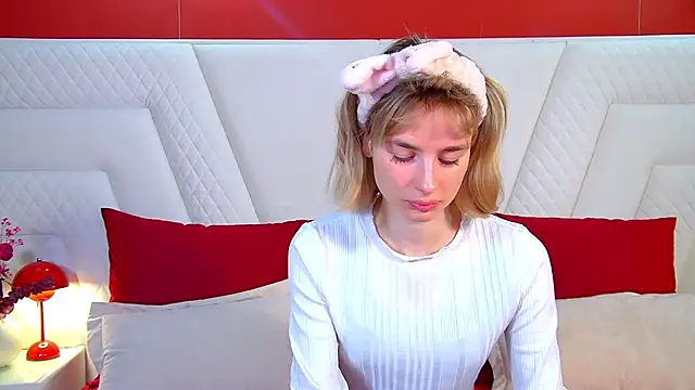 Snapshot of MerlinMeyer chatting on January 2026 06:28:02 AM MerlinMeyer online show from January 2026 06:28:02 AM