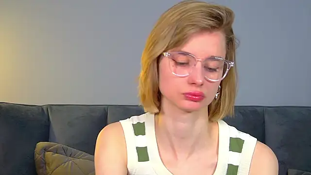 Snapshot of MerlinMeyer chatting on February 2026 06:38:01 AM MerlinMeyer online show from February 2026 06:38:01 AM