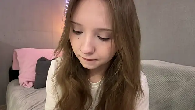 Snapshot of Princessofcashe chatting on April 2026 05:21:01 PM Princessofcashe online show from April 2026 05:21:01 PM
