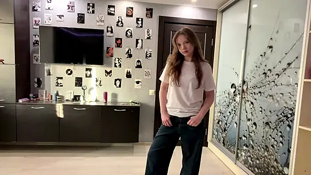 Snapshot of Princessofcashe chatting on April 2026 03:16:01 PM Princessofcashe online show from April 2026 03:16:01 PM