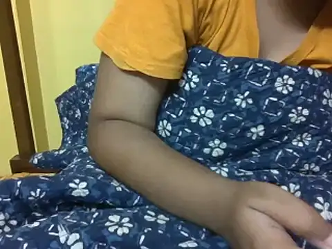 Snapshot of miss_kirandeep chatting on December 2025 07:29:02 PM miss kirandeep online show from December 2025 07:29:02 PM