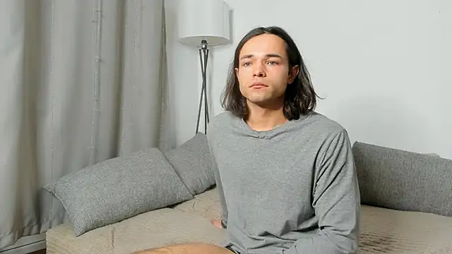 MutedBliss online show from December 2025 05:09:01 AM