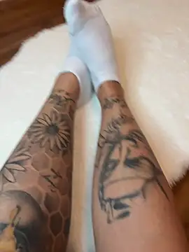 Klarry69 online show from April 2026 08:26:02 PM