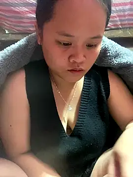 Thanhhuyen001 online show from December 2025 06:51:02 AM