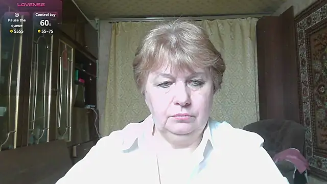 Casey peach online show from March 2026 05:48:01 PM