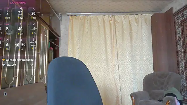 Casey peach online show from February 2026 06:42:01 PM