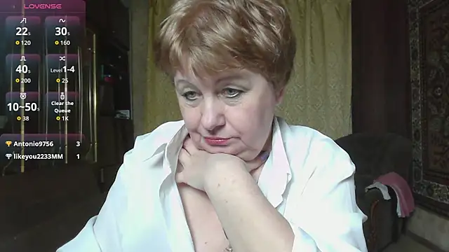 Casey peach online show from April 2026 06:15:02 PM