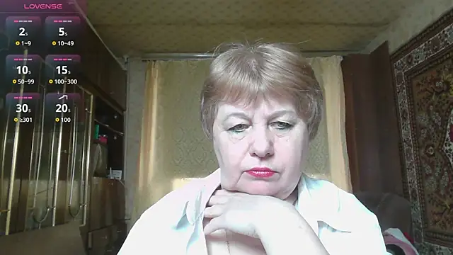 Snapshot of Casey_peach chatting on April 2026 04:03:01 AM Casey peach online show from April 2026 04:03:01 AM