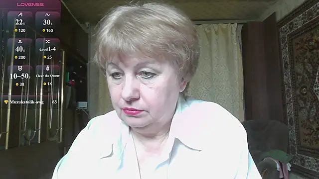 Snapshot of Casey_peach chatting on May 2026 05:38:02 PM Casey peach online show from May 2026 05:38:02 PM