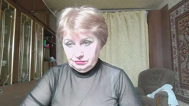 Snapshot of Casey_peach chatting on May 2026 07:34:01 PM Casey peach online show from May 2026 07:34:01 PM