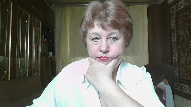 Snapshot of Casey_peach chatting on June 2026 04:29:02 AM Casey peach online show from June 2026 04:29:02 AM