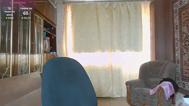 Casey peach online show from March 2026 11:14:01 AM