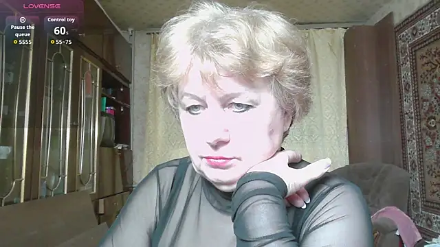 Casey peach online show from April 2026 04:52:01 AM