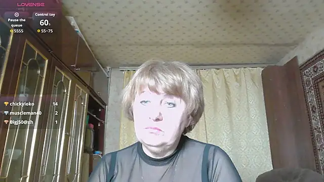 Casey peach online show from February 2026 06:27:01 PM