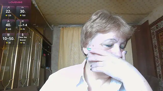 Casey peach online show from March 2026 04:41:01 AM