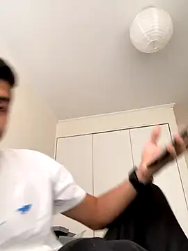 Snapshot of HotWhisper22 chatting on December 2025 01:04:02 PM HotWhisper22 online show from December 2025 01:04:02 PM