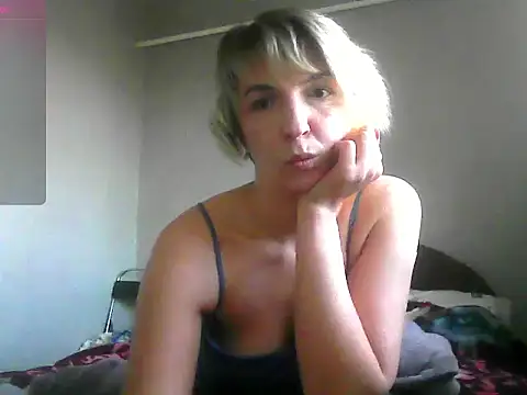 Lana Foxyy online show from April 2026 03:51:02 PM