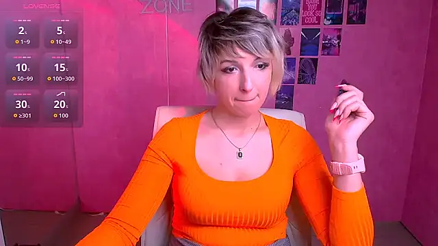 Lana Foxyy online show from March 2026 12:28:02 PM