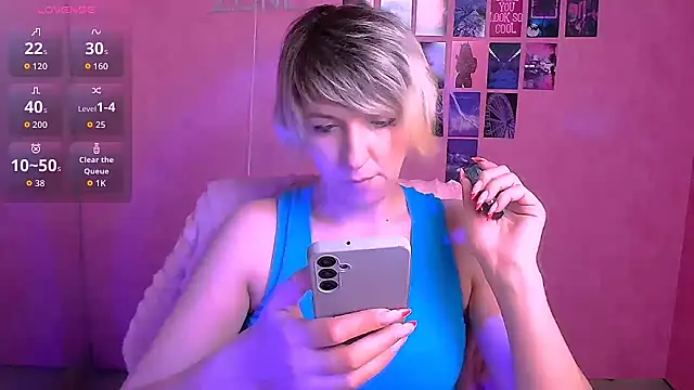 Lana Foxyy online show from April 2026 05:47:01 AM