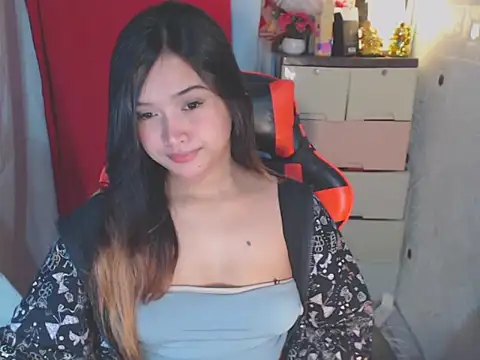 candy shyxxx online show from December 2025 04:00:01 PM