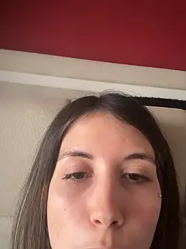 saphirafox online show from January 2026 12:42:02 PM