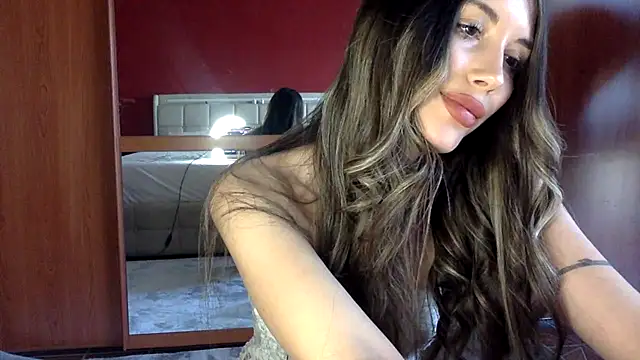 saphirafox online show from March 2026 02:39:01 PM