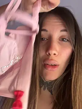 saphirafox online show from March 2026 06:37:02 AM