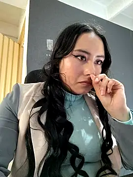 Venuz Rivers  online show from January 2026 05:27:02 PM