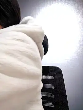 Venuz Rivers  online show from January 2026 01:28:02 PM