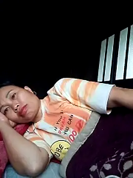 Snapshot of Maikha08 chatting on May 2026 11:03:02 AM Maikha08 online show from May 2026 11:03:02 AM