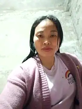 Maikha08 online show from March 2026 12:23:02 PM