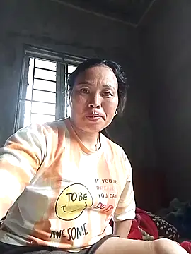 Snapshot of Maikha08 chatting on May 2026 07:30:01 AM Maikha08 online show from May 2026 07:30:01 AM