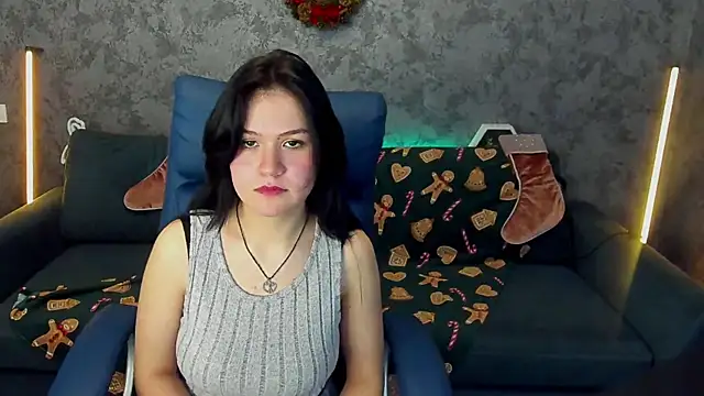 Snapshot of AnimeeDoll chatting on December 2025 02:33:01 PM AnimeeDoll online show from December 2025 02:33:01 PM