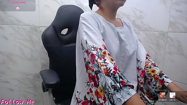 kyra jeet online show from March 2026 01:26:01 PM