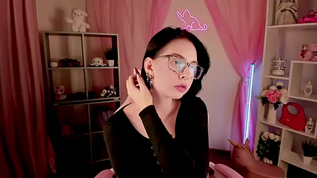 ElenaSomerhalder online show from January 2026 09:57:02 AM