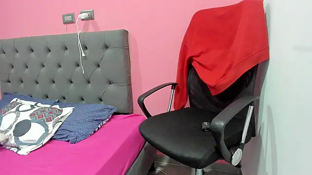 ariloe quintero online show from March 2026 02:07:02 PM