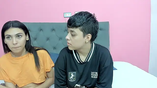 ariloe quintero online show from April 2026 01:39:01 PM