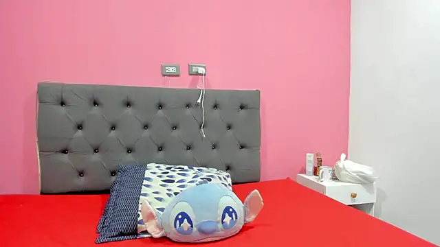 ariloe quintero online show from March 2026 01:36:01 PM