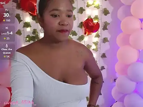 sweet-liliith online show from February 2026 01:33:02 PM